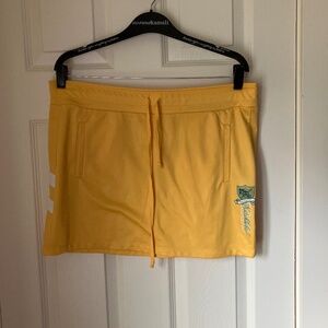 No Boundaries Women large 11/13 women’s yellow MINI Skirt Summer